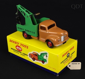 Dinky toys 430 commer breakdown lorry gg32 front