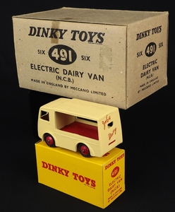 Dinky toys 491 job's dairy van trade box gg38 back
