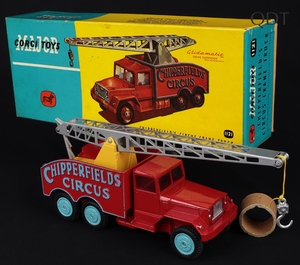 Corgi toys 1121 chipperfields circus crane truck gg40 front