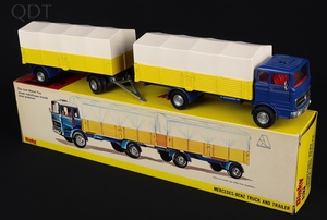 Dinky toys 917 mercedes truck trailer set gg125 front