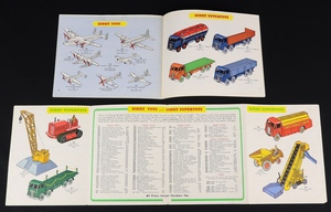 Meccano dinky catalogues gg137 pages 1