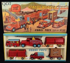 Corgi toys gift set 23 a chipperfields circus gg229 front