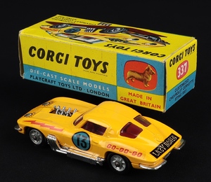 Corgi toys 337 chevri=olet corvette sting ray gg366 back