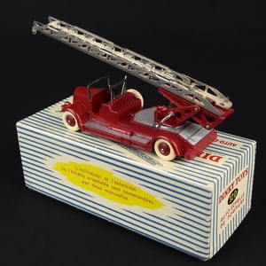 French dinky toys 32d delahaye turntable fire engine gg436 back