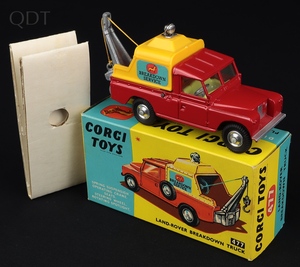 Corgi toys 477 land rover breakdown truck gg478 front