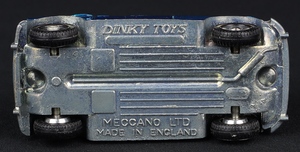 Dinky toys 183 morris mini minor gg479 base