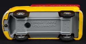 Corgi toys 431 volkswagen pick up gg577 base