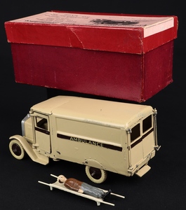 Britains models 1514 corporation type motor ambulance gg596 back