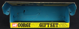 Corgi toys gift set 6 vw truck maserati trailer gg888 card plinth
