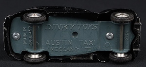 Dinky toys 254 austin taxi gg912 base