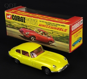 Corgi toys 374 5.3 litre v12 jaguar r type series 3 gg971 front