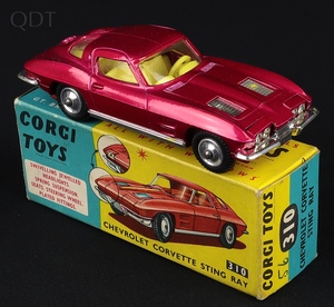Corgi toys 310 chevrolet corvette sting ray hh4 front
