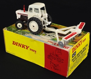 Dinky toys 325 david brown tractor disc harrow hh53 back