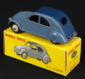 French dinky 24t 2 cv citroen hh70 back