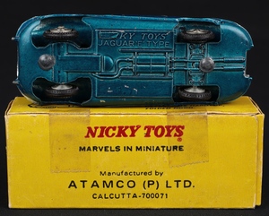 Nicky dinky toys 120 e type jaguar hh75 base