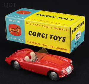 Corgi toys 302 mga sports car hh97 front