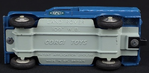 Corgi toys 46s rac radio rescue landrover hh113 base