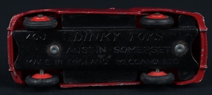 Dinky toys 40j austin somerset saloon maroon hh134 base