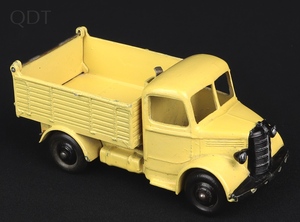 Dinky toys 25m bedford end tipper hh177 front