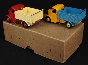 Dinky trade box 25m bedford end tipper hh178 back