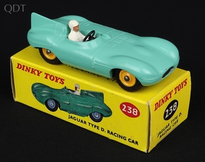 Dinky toys 238 jaguar d type racing car hh193 front