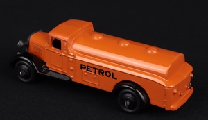 Dinky toys 25d petrol tank wagon hh284 back