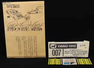 Corgi demonstration packet corgi 336 james bond toyota s.726 hh362 front