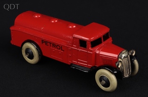 Dinky toys 25d petrol tank wagon hh389 front