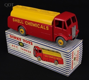 Dinky toys 591 991 aec tanker shell chemicals hh403 front