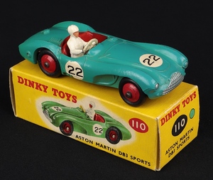 Dinky toys 110 aston martin db3 sports hh413 front