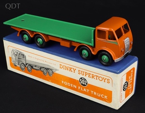 Dinky supertoys 902 foden fat truck hh424 front