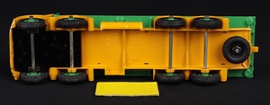 Dinky supertoys 902 foden flat truck hh432 base