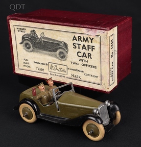 Britains 1448 army staff car hh452 front