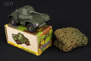 French dinky toys 676 daimler armoured car hh482 front