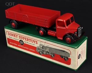 Dinky supertoys 591 bedford articulated lorry hh556 front