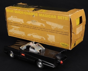 Spot on 905 magicar batmobile hh639 back