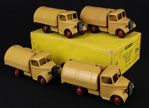 Trade box dinky 25 refuse wagons hh648 front view