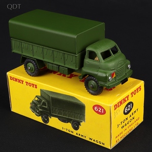 Dinky toys 621 3 ton army wagon front