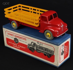 Dinky supertoy 531 leyland comet lorry hh667 front