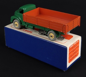 Dinky toys 532 comet wagon hh689 back