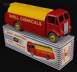 Dinky supertoys 991 shell chemicals aec tanker hh693 front