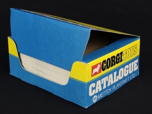 Corgi toys catalogue dispenser 1973 cc452 box 1