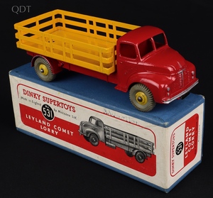 Dinky supertoys 531 leyland comet lorry hh771 front