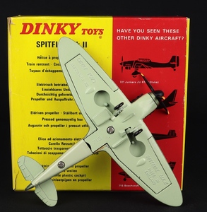 Dinky toys battle of britain display 721 junkers 719 spitfire hh824 base