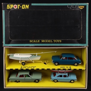 Tri ang spot on gift set 702 cars hh827 front