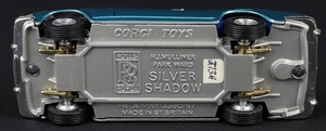 Corgi toys 273 rolls royce silver shadow jj367 base