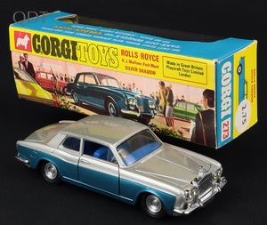 Corgi toys 273 rolls royce silver shadow jj367 front