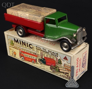 Tri ang minic delivery lorry cases jj434 front