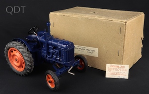 Chad valley 9235 fordson major tractor jj466 front