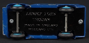 Trade box dinky toys 31d trojan van oxo jj468 base